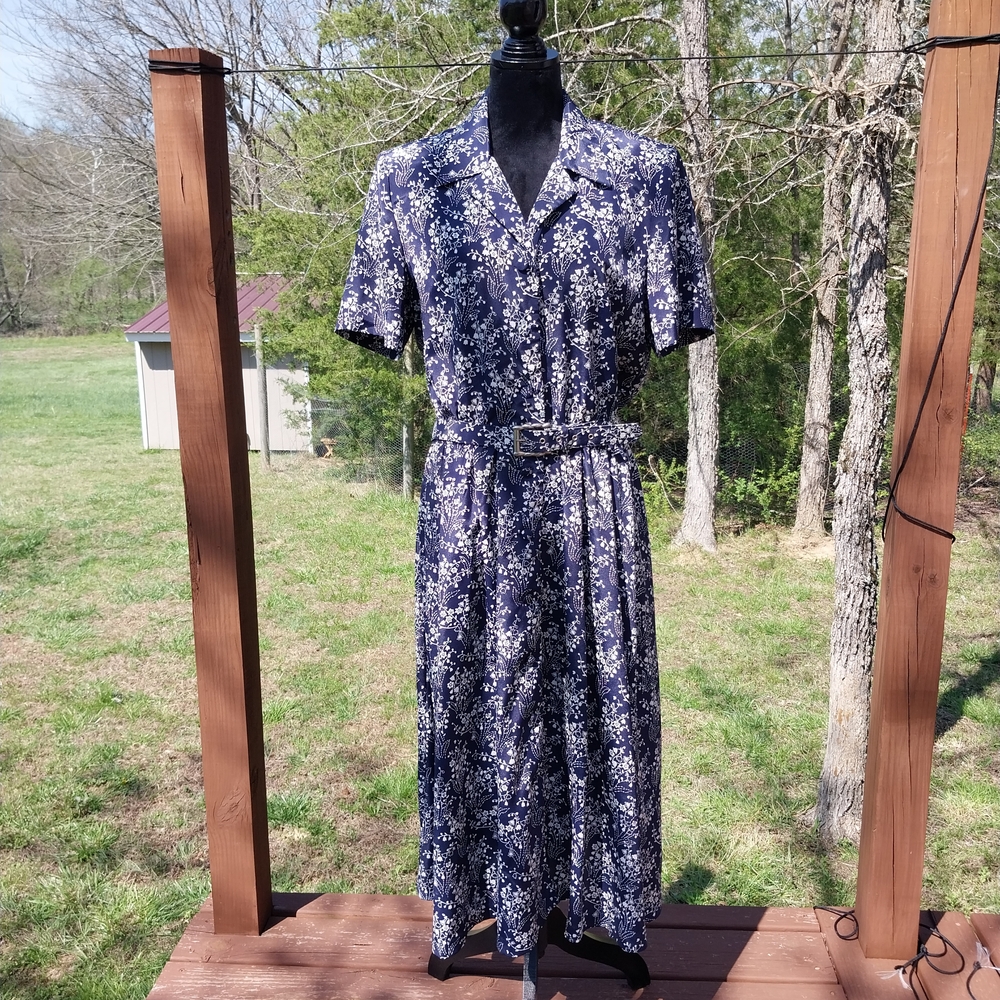 Leslie Fay Navy Floral Short-Sleeve Belted Maxi Dress